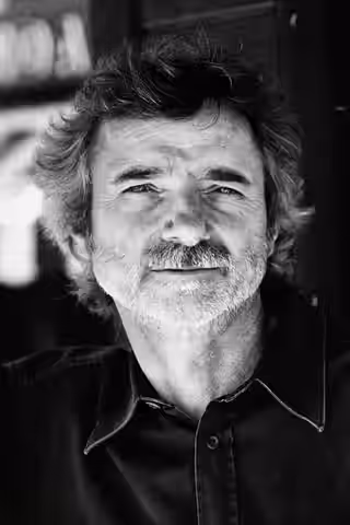 Curtis Hanson
