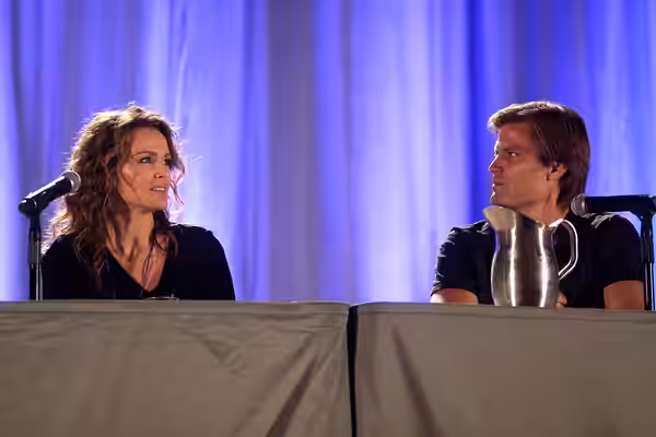 Casper Van Dien and Dina Meyer at the 2012 Phoenix Comicon in Phoenix, Arizona. Please attribute to Gage Skidmore if used elsewhere.