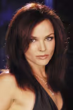 Dina Meyer