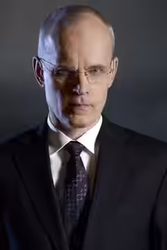 Željko Ivanek