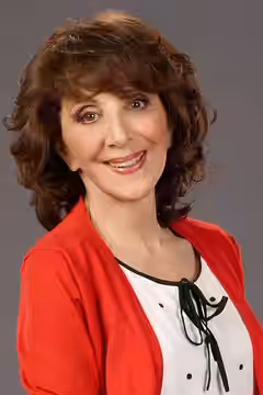 Andrea Martin