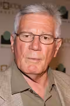 Mitchell Ryan