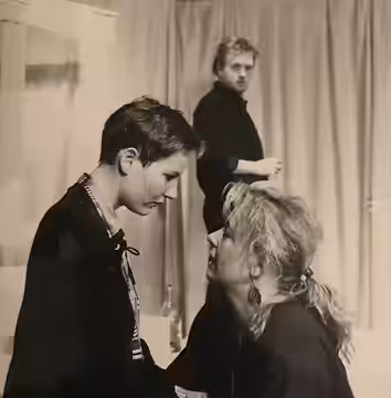 Scene fra H.Pinter, Den Danske Scenekunstskole 1989 (2019)
