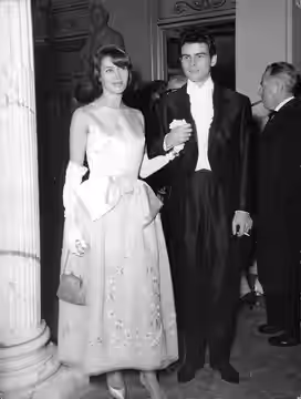 Actor Horst Buchholz with wife Myriam Bru.Milan, December 7th, 1960. For the first time since 1958 Maria Callas has sung at the ”La Scala”. Poliuto by Gaetano D