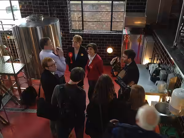 Eddie Izzard and Sarah Sackman at The Bohemia, North Finchley, April 2015
