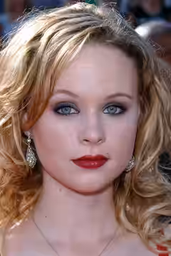 Thora Birch