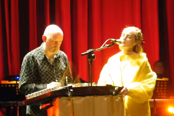 Brendan Perry and Lisa Gerrard of musical ensemble Dead Can Dance performing. This photo was taken on March 24, 2005 using a Canon Digital IXUS 430. Exif file a