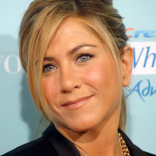 Jennifer Aniston at the He's Just Not That Into You premiere.