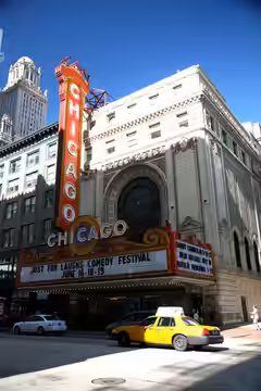 source : Wikipédia <a href="http://www.thechicagotheatre.com/" rel="nofollow">www.thechicagotheatre.com/</a> <a href="http://en.wikipedia.org/wik (2010)