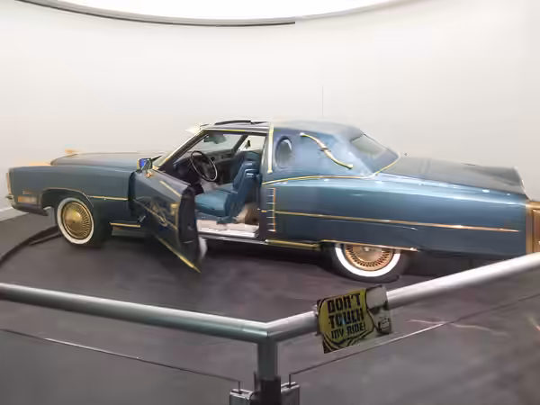Custom Cadillac El Dorado built for Isaac Hayes, Stax Museum of American Soul Music. (2017)