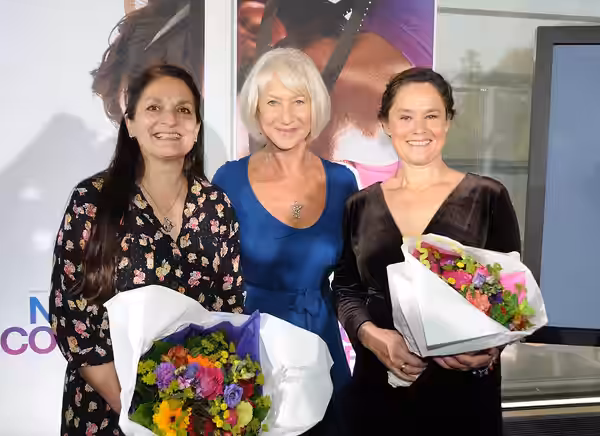Filminstruktør og manuskriptforfatter Pernilla August, juryformann Helen Mirren og manuskriptforfatter Lolita Ray under offentliggjøringen av mottakerne av Nord