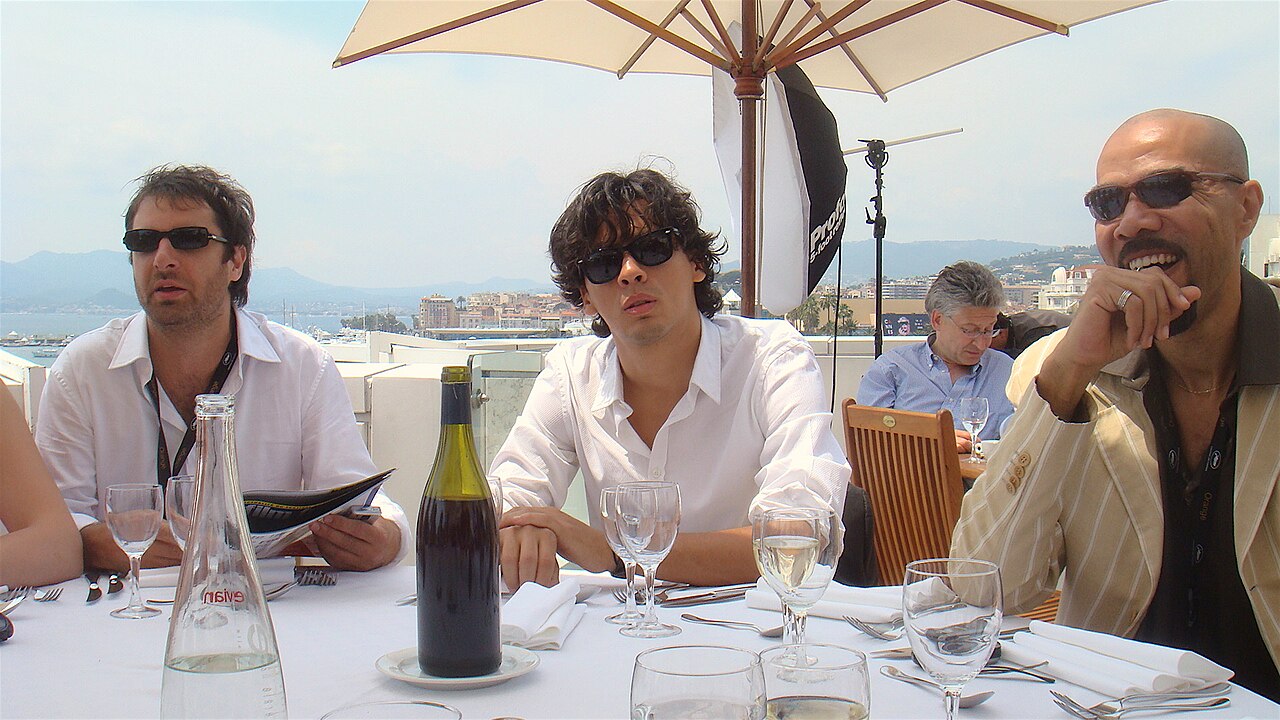 Festival de Cannes 2008 : (De gauche à droite) Grégory Montel, Tewfik Jallab et Dominik Bernard lors d’un point presse sur la terrasse de la Quinzaine des Réali