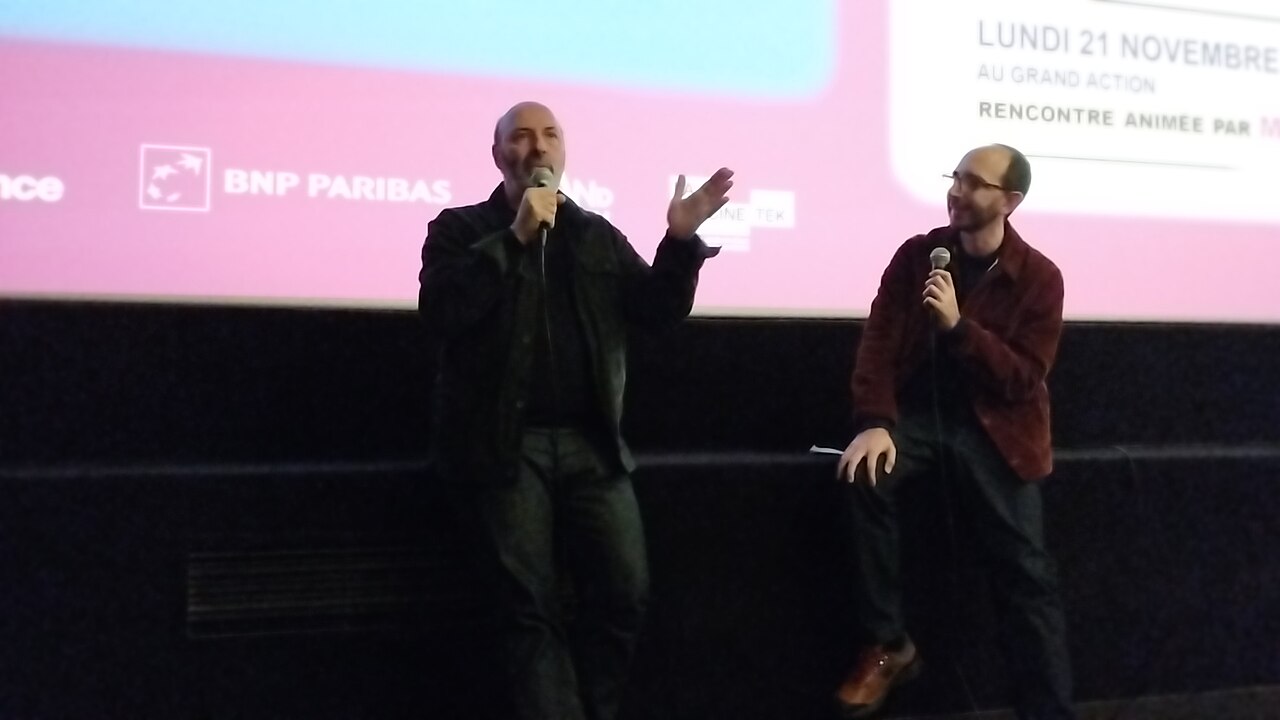 Cédric Klapisch présentant "Les Nuits de Cabiria" de Federico Fellini au Grand Action, en novembre 2022.