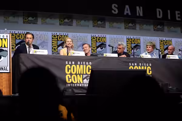 Kyle MacLachlan, Naomi Watts, Tim Roth, Dana Ashbrook, Kimmy Robertson and James Marshall speaking at the 2017 San Diego Comic Con International, for "Twin Peak