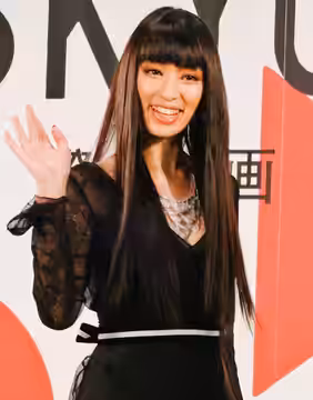 26th Tokyo International Film Festival: Kuriyama Chiaki 第26回 東京国際映画祭 栗山千明 (2013)