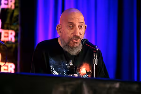 Sid Haig speaking at the 2016 Mad Monster Arizona at the We-Ko-Pa Resort &amp; Conference Center in Scottsdale, Arizona. Please attribute to Gage Skidmore if us