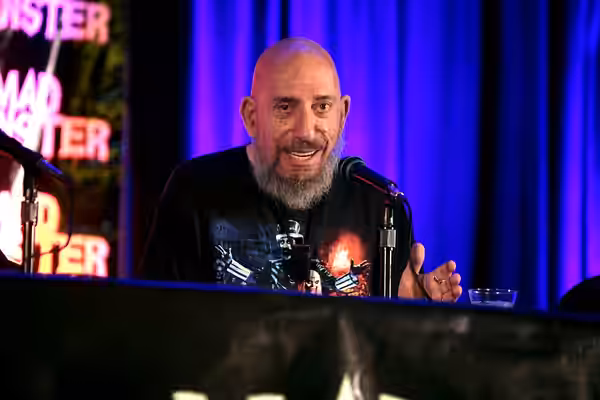 Sid Haig speaking at the 2016 Mad Monster Arizona at the We-Ko-Pa Resort &amp; Conference Center in Scottsdale, Arizona. Please attribute to Gage Skidmore if us