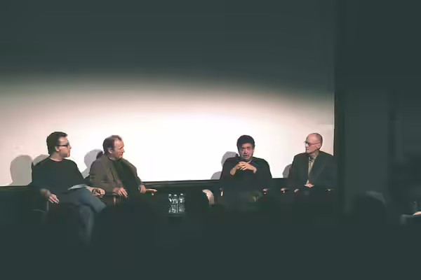 VFS welcomed Cinematographer Guillermo Navarro (Pan’s Labyrinth) and Camera Operator David Crone (The A-Team) for a special talk with VFS students. Guillermo an (2011)