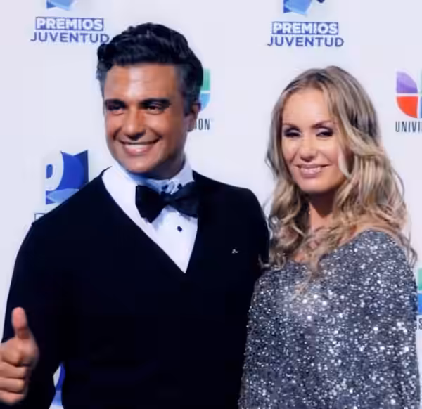 Jaime Camil en Premios Juventud 2011