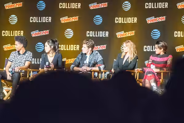 Cast of Marvel's Runaways at the 2017 New York Comic Con.