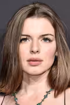 Julia Fox