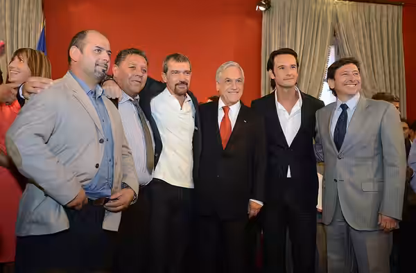 31-01-14 Elenco de la película "Los 33" (2014)