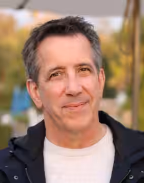 Chris deFaria on set of Warner Bro's hybrid feature film, Tom &amp; Jerry (2021) (2020)