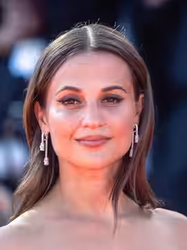 Alicia Vikander