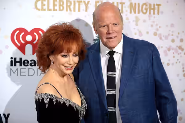 Reba McEntire and Rex Linn on the red carpet at 2022 Gateway Celebrity Fight Night at the JW Marriott Desert Ridge Resort &amp; Spa in Phoenix, Arizona. Please 