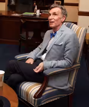 Bill Nye (the Science Guy) came to meet with Chris about space science research on Tuesday, July 15. (2014)