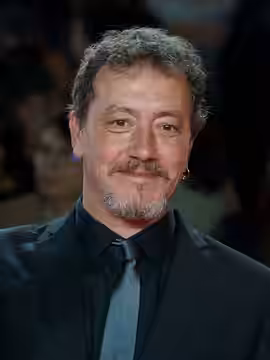 Roger Casamajor at the Red Carpet of the Malaga 2025 Festival next to Cervantes Theater
