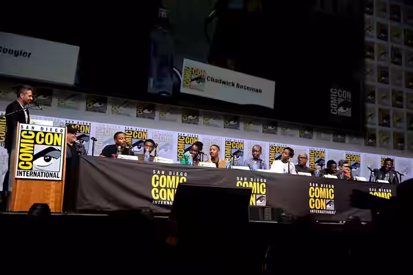 Chris Hardwick, Kevin Feige, Ryan Coogler, Chadwick Boseman, Lupita Nyong'o, Michael B. Jordan, Danai Gurira, Letitia Wright, Forest Whitaker, Daniel Kaluuya, A (2017)