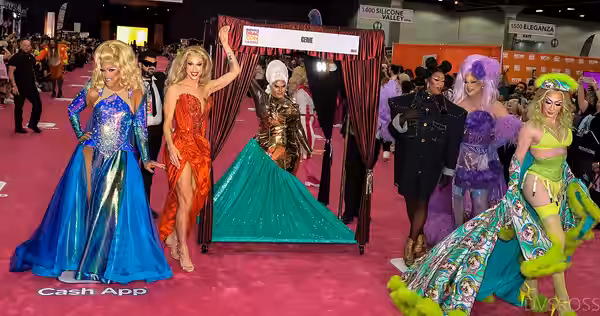 DragCon LA 2023 - Convención anual de Drag Race en Los Angeles. Fotografía de DVSROSS