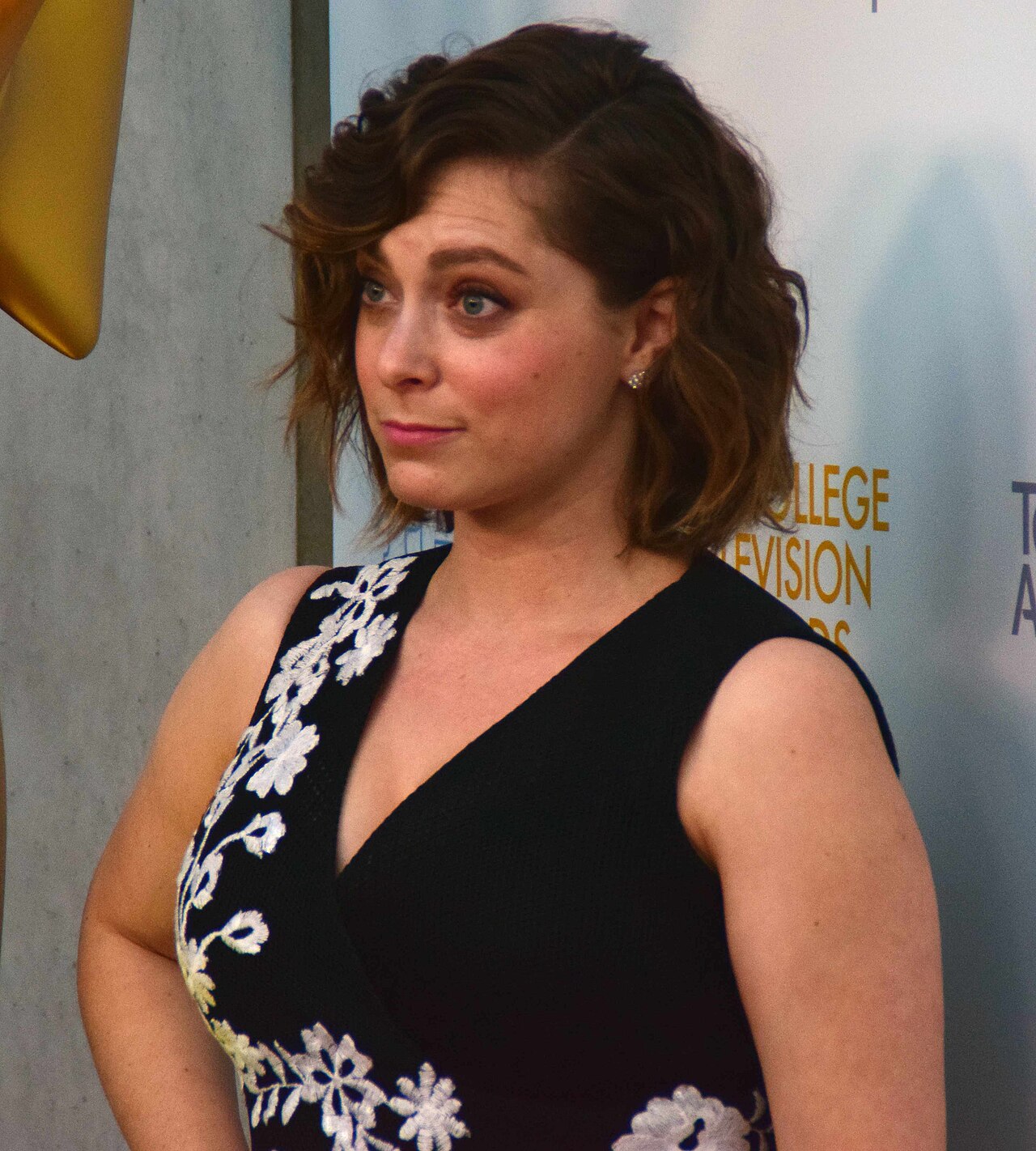 Rachel Bloom at the 37th College Television Awards. (2016)