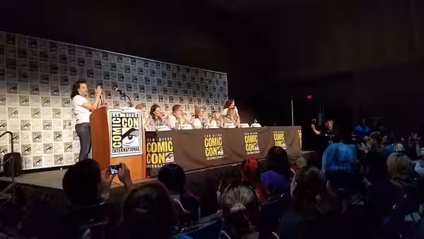 Rachel Bloom