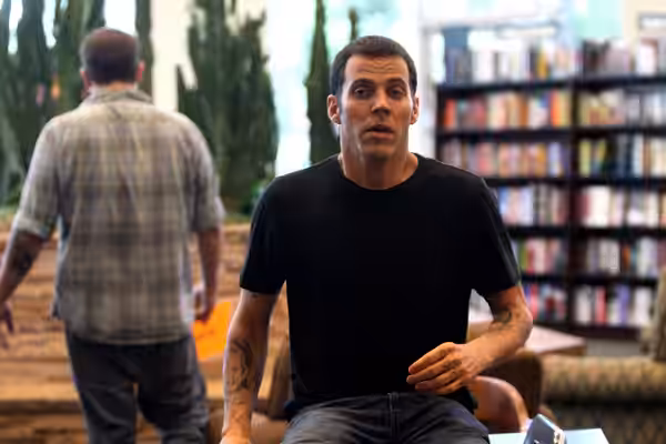Steve-O, star of the MTV series Jackass, at a book signing in Phoenix, Arizona. Please attribute to Gage Skidmore if used elsewhere. (2011)
