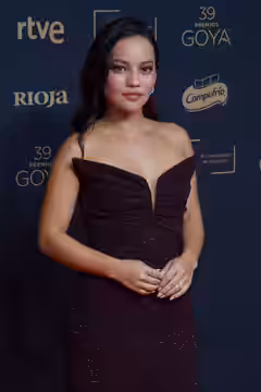 Natalia Reyes on the red carpet of the Goya Awards held in Granada in 2025