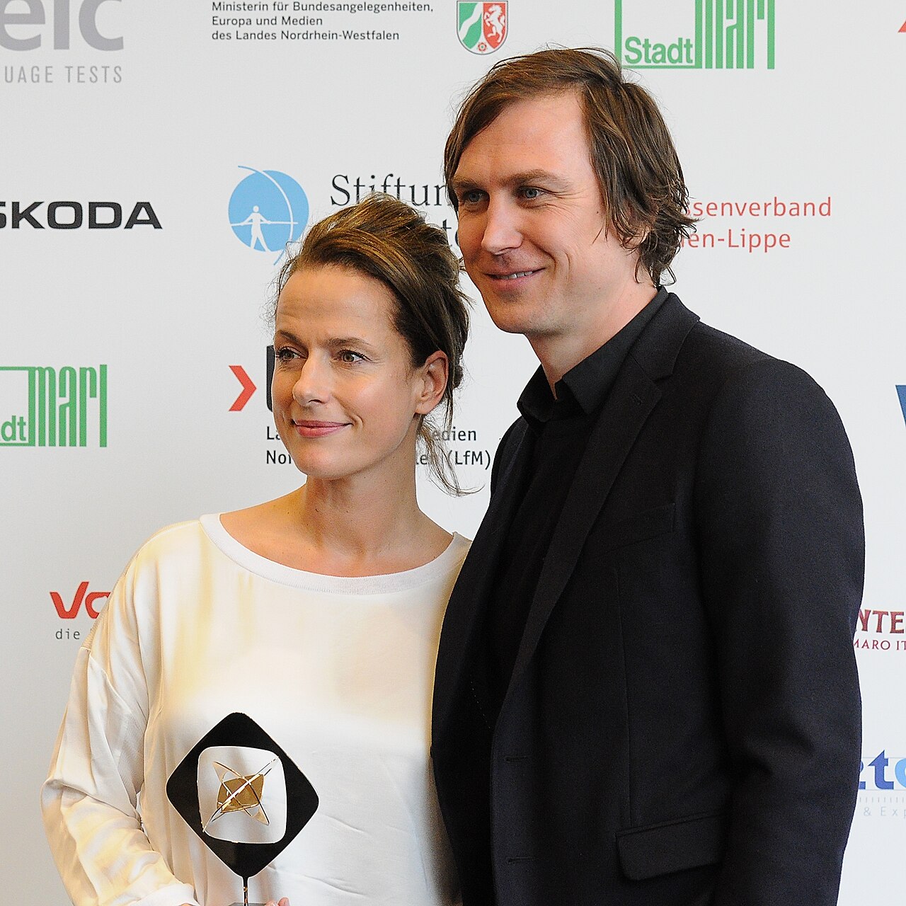 Claudia Michelsen und Lars Eidinger bei der Verleihung des Grimme-Preises 2014.
