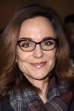 Polly Draper