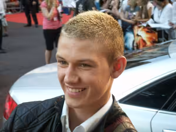 Actor Alex Pettyfer in 2006