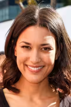 Julia Jones