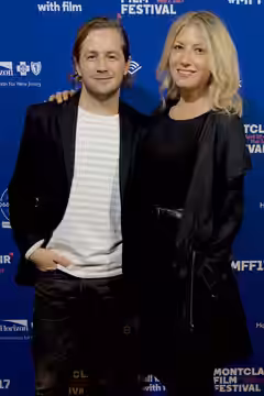Michael Angarano, Ari Graynor photo by "Dan D'Errico / Montclair Film" (2017)
