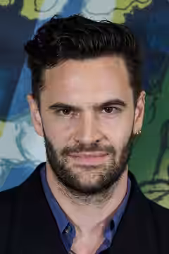 Tom Bateman