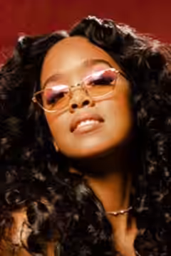 H.E.R.