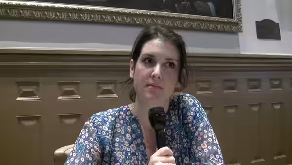 Melanie Lynskey 2016