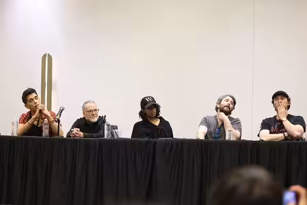 Brandon Rogers, Richard Horvitz, Vivian Nixon, Alex Brightman and Bryce Pinkham speaking with attendees at the 2025 Anime Arizona at the Renaissance Phoenix Gle