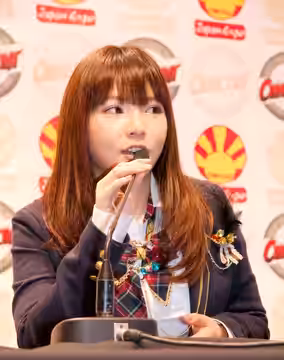 Kayo Noro of AKB48 during lecture at Japan Expo 2009 (Paris, France).
