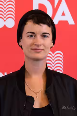 Georgia Oakley