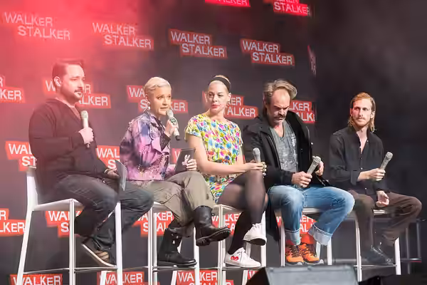 Steven Ogg, Pollyanna McIntosh, Austin Amelio during Walker Stalker Con at Maimarkthalle, Mannheim, Baden-Württemberg, Germany on 2018-03-17, Photo: Sven Mandel