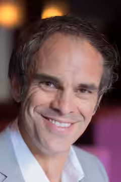 Steven Ogg